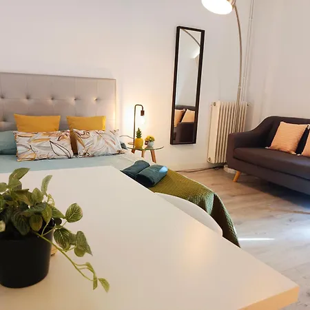 Hostel Oasis - Heart Of Barcelona
